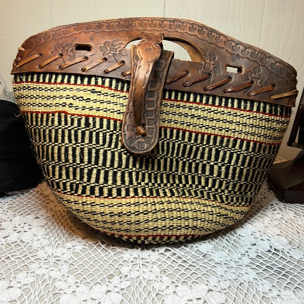 Kenya man made woven bag